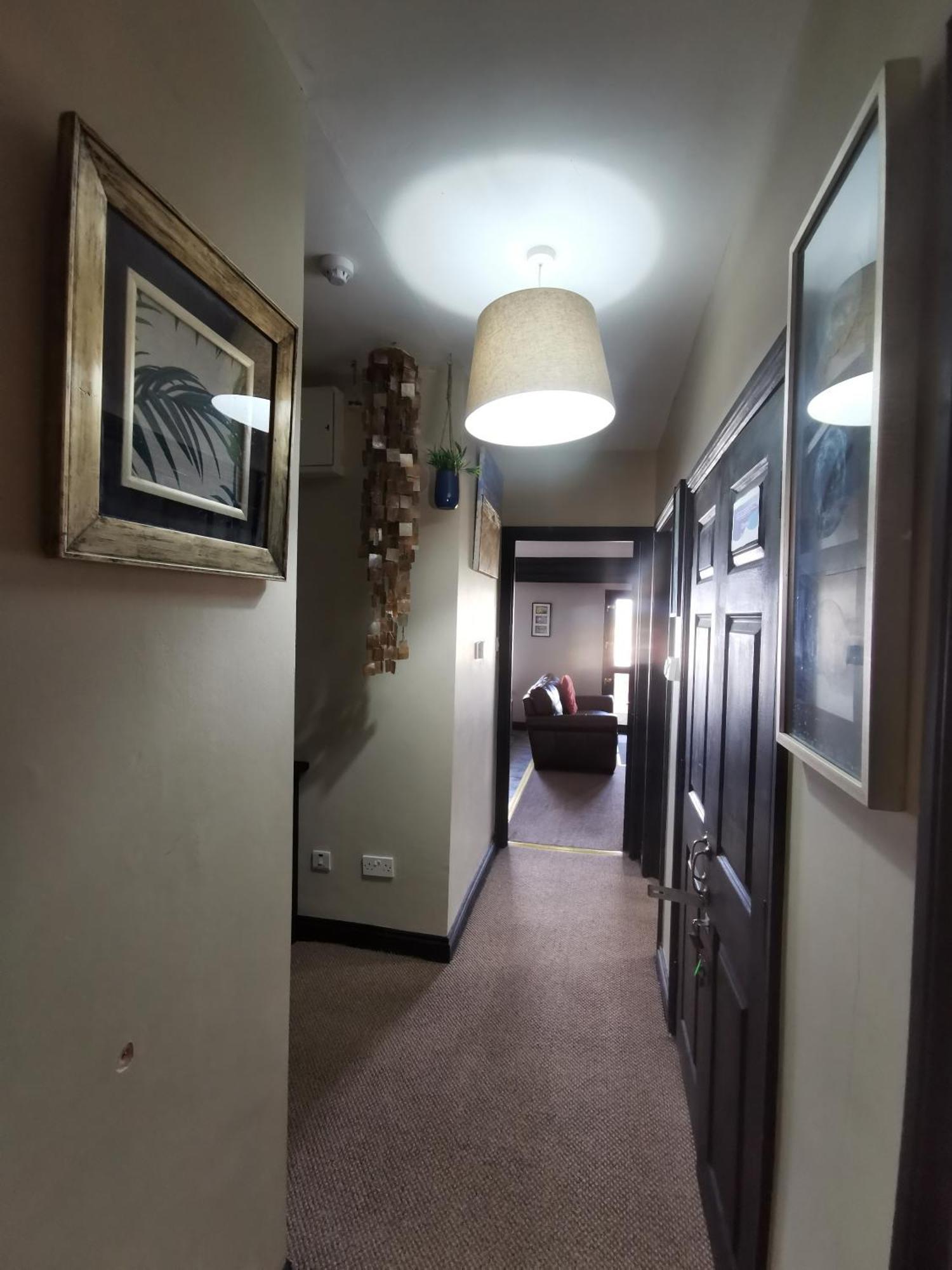 Palm Cove Luxurious Sea View Balcony Free Wifi Netflix Sleeps 5 Bundoran