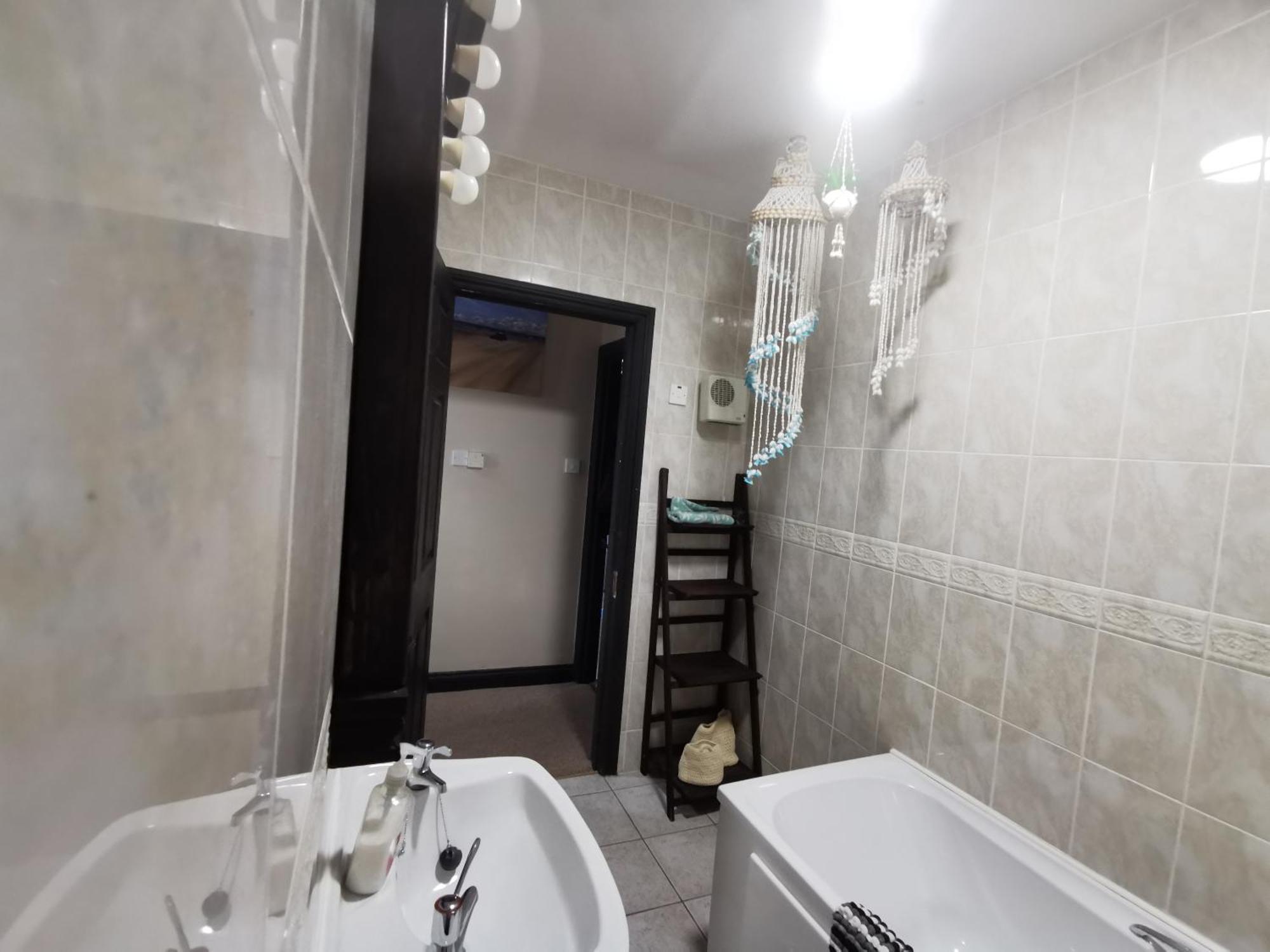 Apartment Palm Cove Luxurious Sea View Balcony Free Wifi Netflix Sleeps 5 *